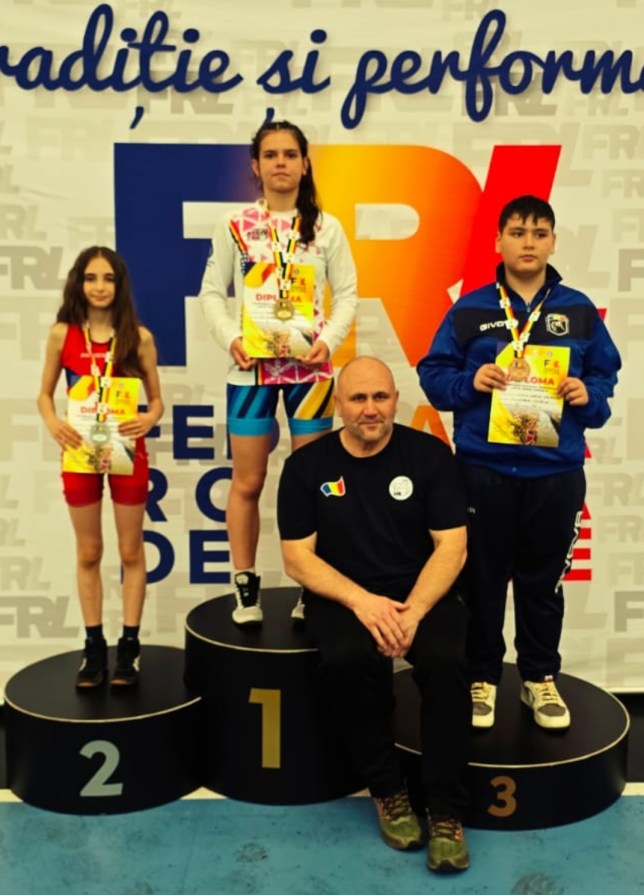 Finala Campionatului Național la Lupte – Juniori&nbsp;4